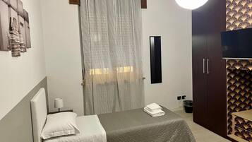 Standard-Zweibettzimmer, Nichtraucher, Gemeinschaftsbad