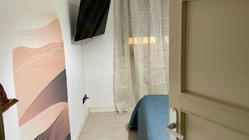 Chambre Double Standard, non-fumeur, salle de bains commune