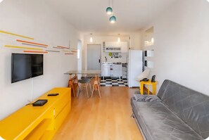 TV - The Plaza Residence Apartment near Paulista Avenue (São Paulo)