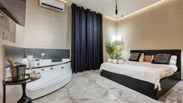 1 bedroom, iron/ironing board, travel crib, free WiFi