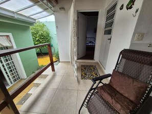 Kabin, pemandangan kebun | Teras/patio