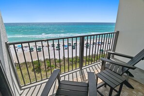 Property grounds - Gulf Front w/ Private Beach & Free Chair Service (Santa Rosa Beach)