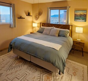 3 chambres, bureau, Wi-Fi gratuit, draps fournis