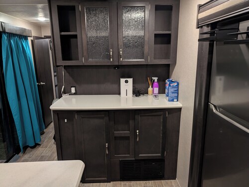 Enjoyable 1-bedroom recreational vehicle with AC in Texas City