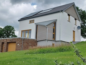 Esterni