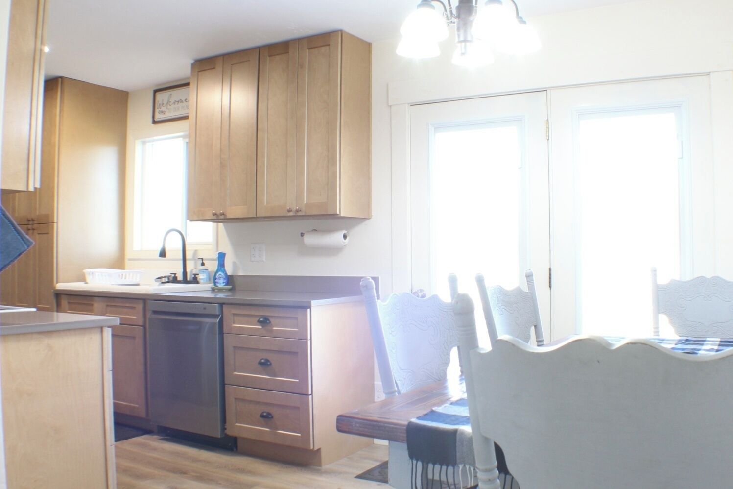 Micro-ondes, four, plaque de cuisson, lave-vaisselle