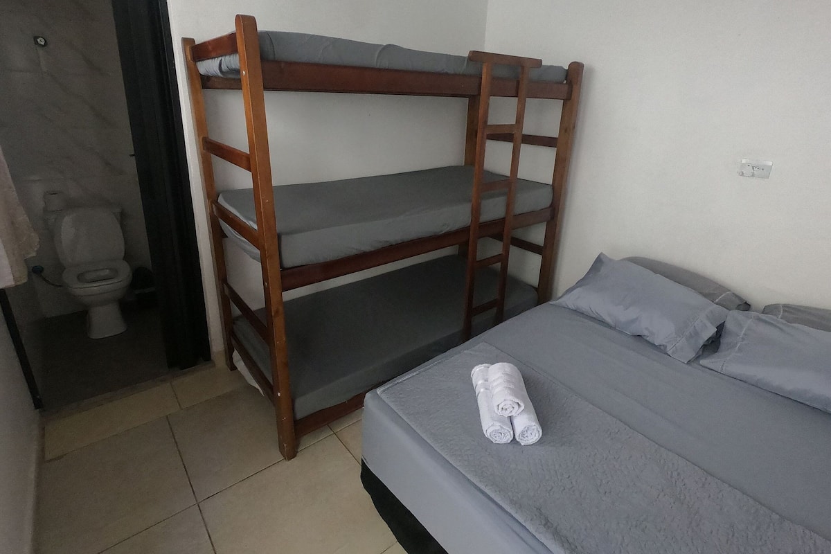 Shared Dormitory | Free WiFi
