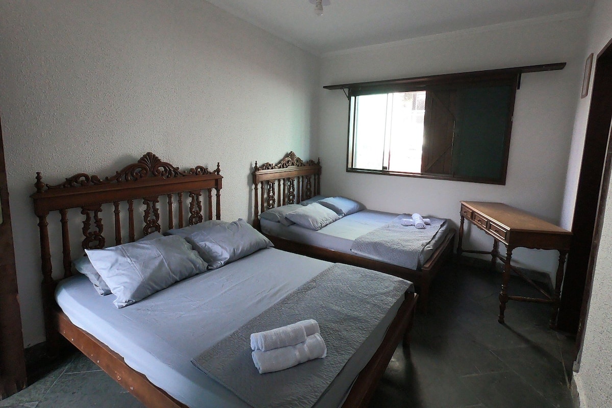 Shared Dormitory | Free WiFi