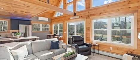 Télévision, cheminée