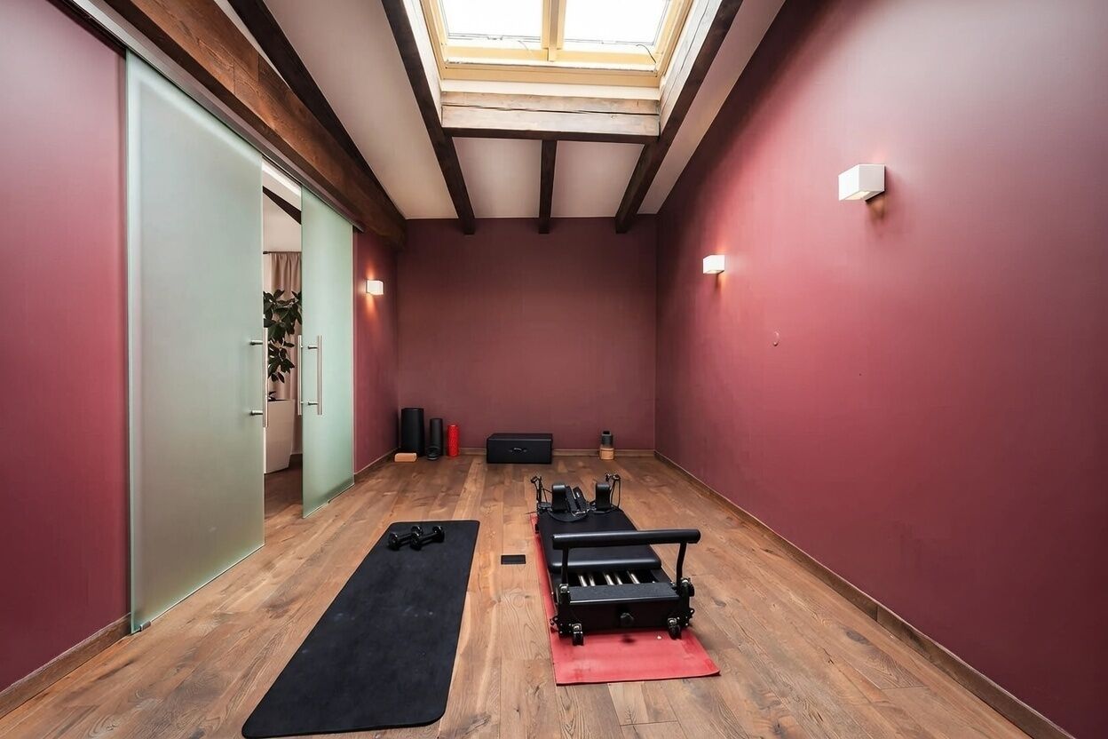 Executive Apartment | Fitness facility