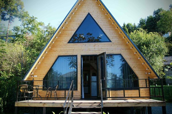 Exterior - Charming cottage in beautiful Kobuleti perfect for a relaxing getaway (Kobuleti)