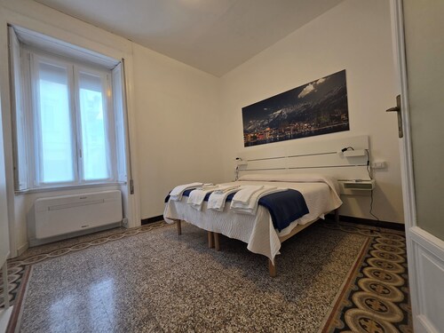 Apartment Corso Martiri Lecco a stone's throw from the lake