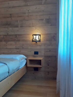 2 chambres, accès Internet, draps fournis