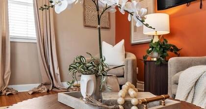 Cozy 2-bedroom condo in charming Memphis with FREE parking