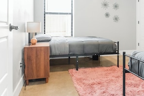 3 bedrooms, iron/ironing board, travel cot, free WiFi