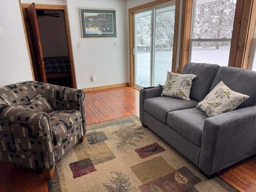 1 Bedroom Riverside Retreat in Rhinelander