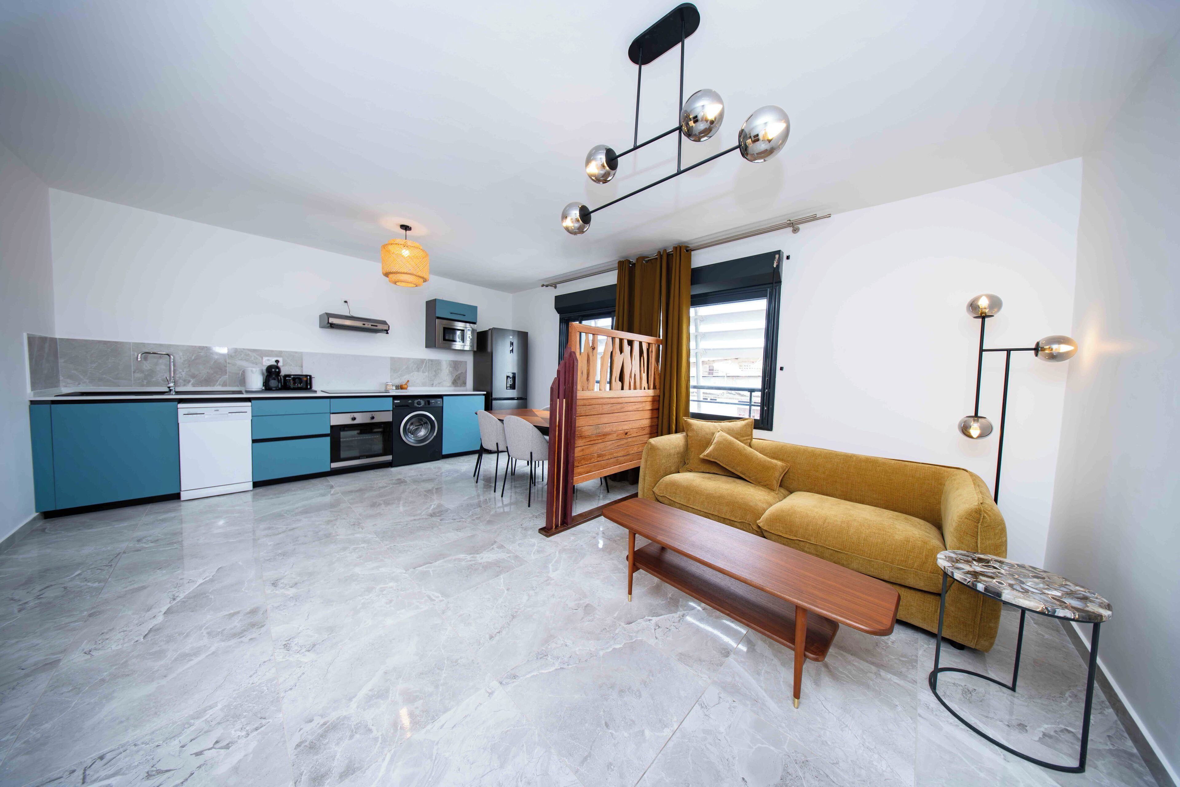 Deluxe Apartment, 2 Bedrooms, Non Smoking | Living area