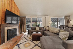 Condo (3 Bedrooms) | Exterior - Snowbridge Square #f206 (Copper Mountain)