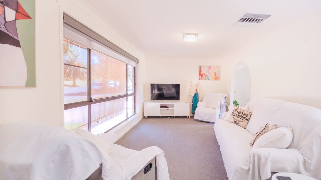 Relaxing Family Escape 3-bedroom Home In Oxley Vale - Tamworth