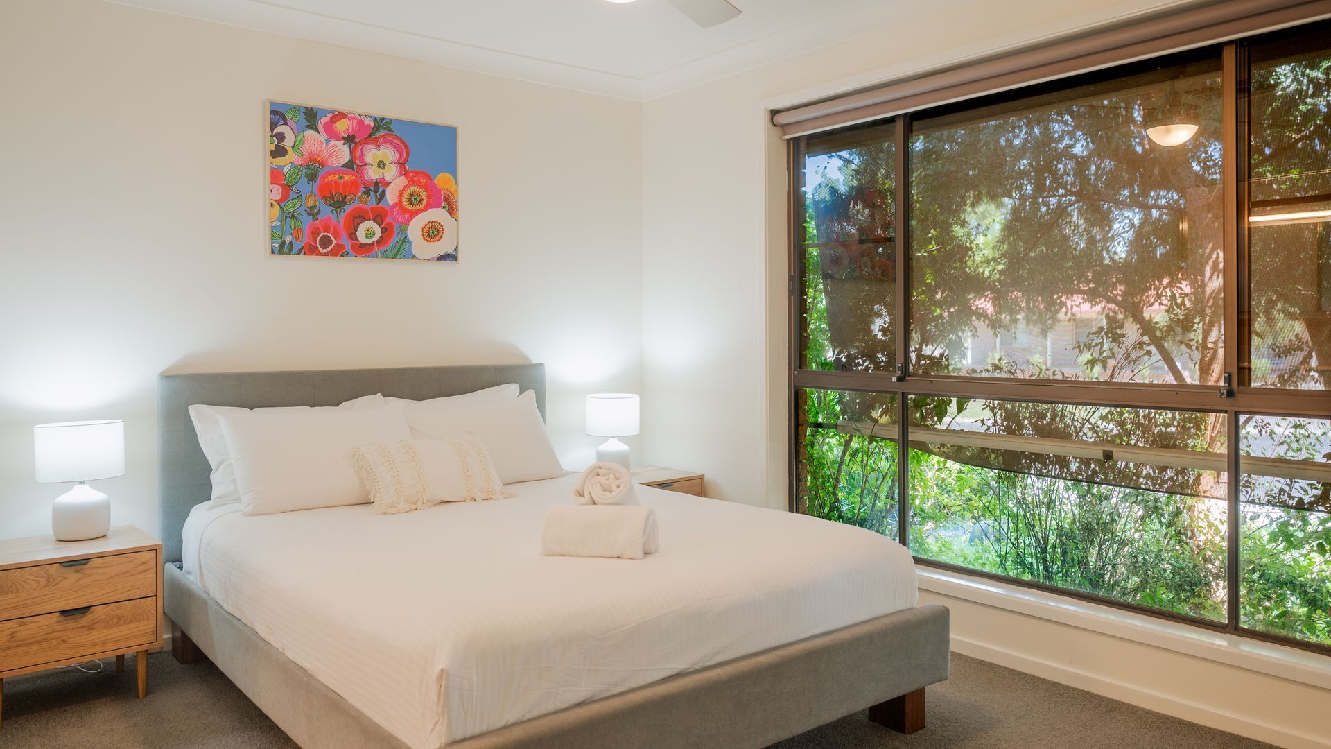 3 chambres, fer et planche à repasser, Wi-Fi gratuit, draps fournis