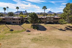 Exterior - Paradise Valley Paradise/ Ground Unit/Fresh Remodel (Phoenix)