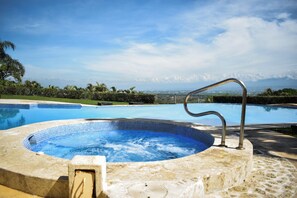 室內泳池、暖水池