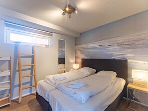 Room - Comfortable Family Home on the Beach (Renesse)
