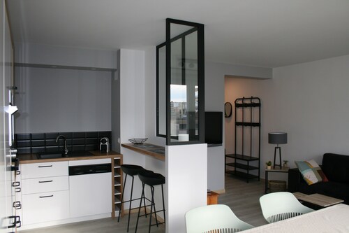 L'Escale Dieppoise, 3 chambres, avec parking privé ! Hyper centre de Dieppe.