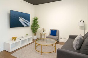 Televisie en een kantoor