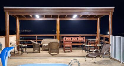 Chácara em Águas da Prata com Piscina Aquecida, Churrasqueira, Natureza, Quartos