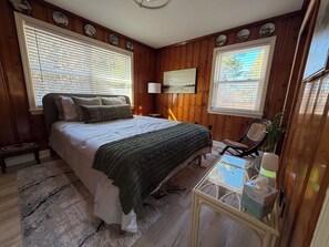 3 chambres, fer et planche à repasser, Wi-Fi, draps fournis