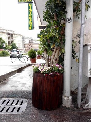 Camera tripla, balcone | Parco della struttura