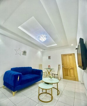 TV - MyFurnishedYassa_Yatchika (Douala)