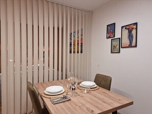 Dining - Mountain Lake Suite
a lovely apartment in walking distance of Strobl/Wolfgangsee (Strobl)