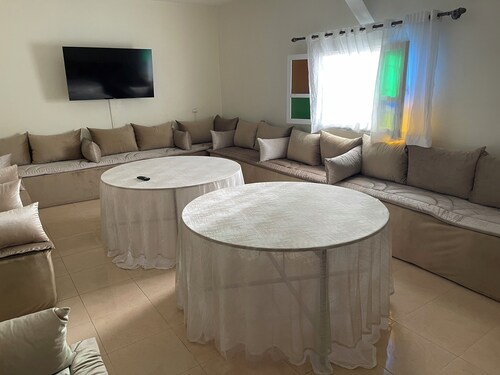 Fully-equipped private apartment