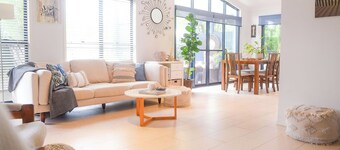 Lush Oasis in Downtown Lennox