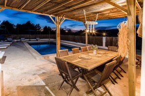 Outdoor dining -  New Finca Samavara 6 bedrooms Holistic luxury retreat in Ibiza (SANTA EULARIA DES RIU)