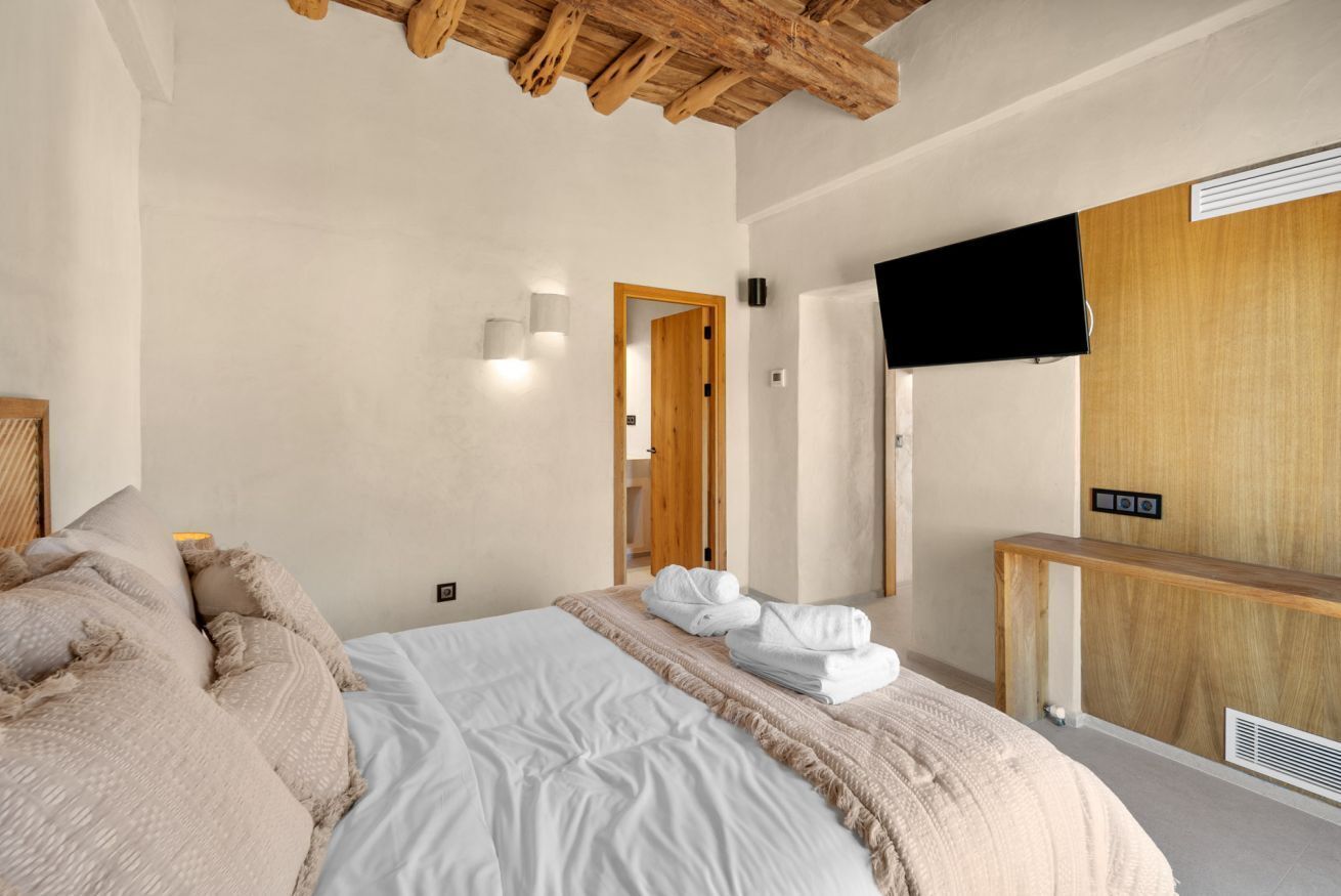 6 habitaciones y caja de seguridad en la habitación 