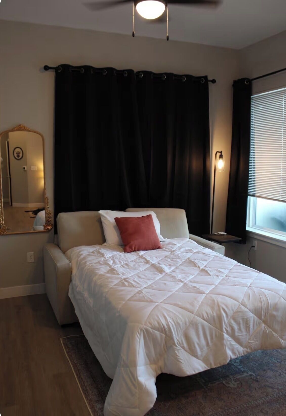 1 quarto, Wi-Fi de cortesia, roupa de cama