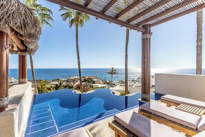 Pool - w* | Chic 5BR Oceanview Villa w/ Pool in Pedregal (Cabo San Lucas)