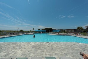 Outdoor pool - Brand New Lux Condo - Ocean View! Steps to Beach! (Hilton Head Island)