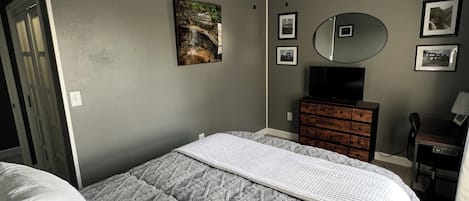 3 chambres, fer et planche à repasser, Wi-Fi gratuit, draps fournis