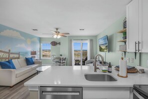 Interior - Family Beach Getaway Gulf View Balcony Large Pool, Hot Tub & King Bed (Gulf Shores)