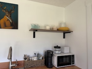 Interior - The Buckley- Unique container home, 5 minutes from downtown Athens and OU. (Athens)