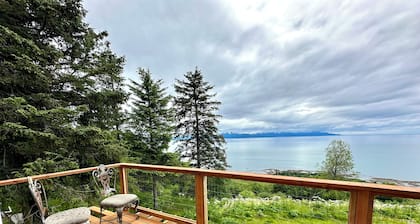 Paradise Suites Bear Den