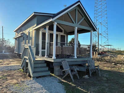 Tiny Home on acreage.  Horse boarding available.