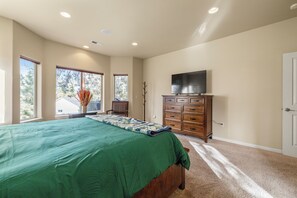 4 Schlafzimmer, Schreibtisch, kostenloses WLAN, Bettwäsche