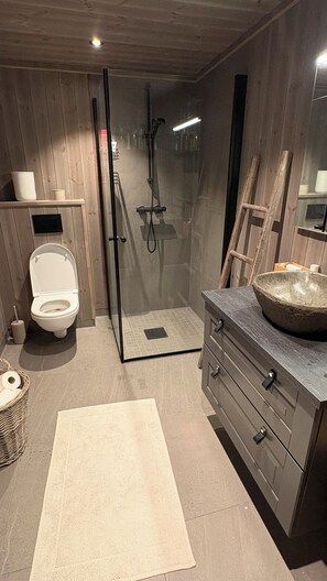 Appartement Premium, 2 chambres, non-fumeur, côté piste de ski | Salle de bain