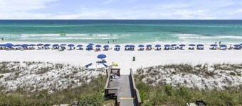 Beautiful Beachfront - Snowbird Rates Available! - 2 Story Coral Reef Club