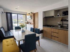 Dining - Modern and Quiet Apartment near the Beach (Santa Marta)